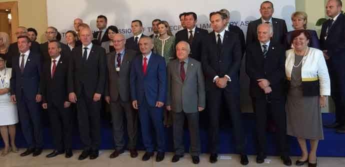 KRIVOKAPIĆ: NATO najbolji odgovor za stare bolesti na Balkanu KRIVOKAPIĆ: NATO najbolji odgovor za stare bolesti na Balkanu