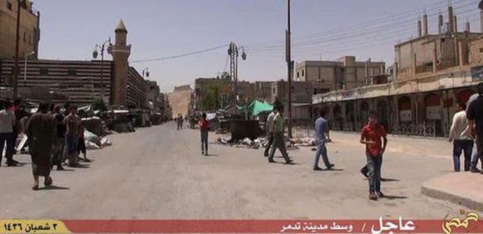 ISIL pogubio najmanje 400 ljudi u Palmiri ISIL pogubio najmanje 400 ljudi u Palmiri