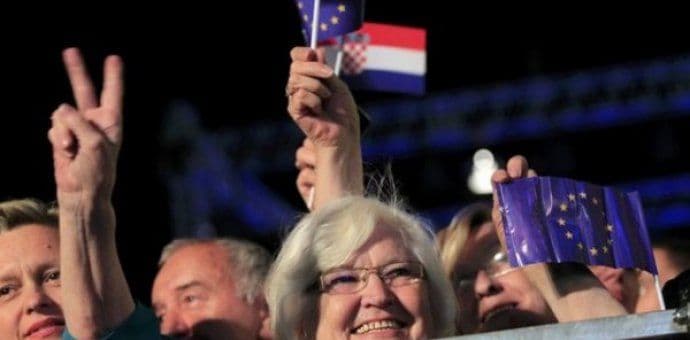 Zvaničnici negiraju da Hrvatskoj prijeti grčki scenario Zvaničnici negiraju da Hrvatskoj prijeti grčki scenario