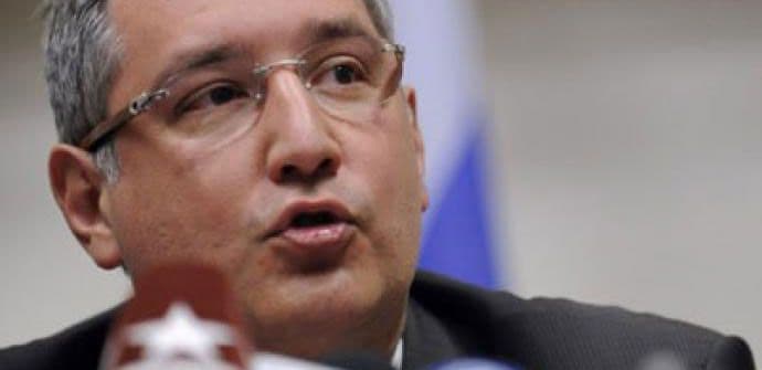 Rogozin: Ruskim tenkovima ne treba viza za Evropu Rogozin: Ruskim tenkovima ne treba viza za Evropu