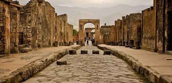 U Pompeji uskoro „niče“ piramida U Pompeji uskoro „niče“ piramida