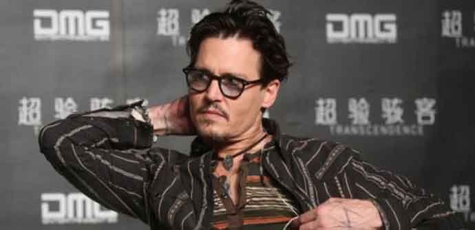 Džoniju Depu prijeti deset godina zatvora Džoniju Depu prijeti deset godina zatvora