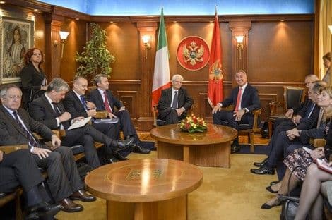 Đukanović-Matarela: Puna podrška Italije integraciji Crne Gore u EU i NATO Đukanović-Matarela: Puna podrška Italije integraciji Crne Gore u EU i NATO