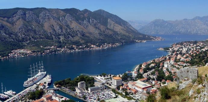 Kotor: Policija hapšenjima spriječila obračun narko-klanova Kotor: Policija hapšenjima spriječila obračun narko-klanova