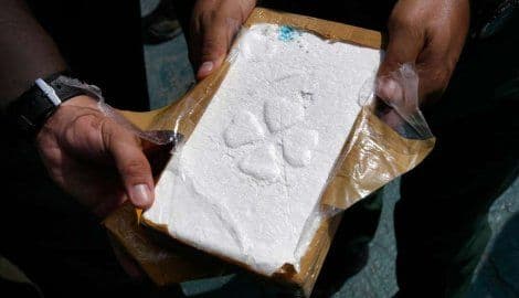 Dvojica Podgoričana i Budvanin ,,pali“ sa pola kilograma kokaina Dvojica Podgoričana i Budvanin ,,pali“ sa pola kilograma kokaina