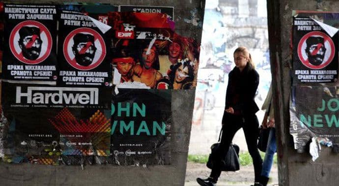 U Novom Sadu osvanuli plakati protiv rehabilitacije Draže Mihailovića U Novom Sadu osvanuli plakati protiv rehabilitacije Draže Mihailovića