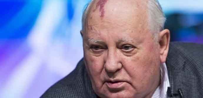 Gorbačov u bolnici Gorbačov u bolnici