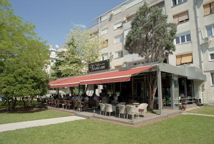 Od ponedjeljka sedam večeri: “Kazablanka” kod Venoma, "Blade Runner” kod Mercedesa…  Od ponedjeljka sedam večeri: “Kazablanka” kod Venoma, "Blade Runner” kod Mercedesa…