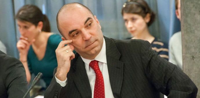 KAVARIĆ: Vlada ne favorizuje ni jednu kompaniju KAVARIĆ: Vlada ne favorizuje ni jednu kompaniju