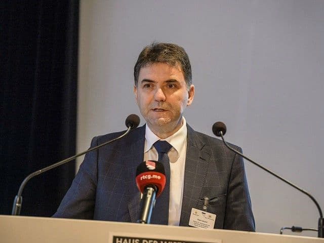 IVANOVIĆ: Uskoro ugovor sa Abu Dabi fondom IVANOVIĆ: Uskoro ugovor sa Abu Dabi fondom