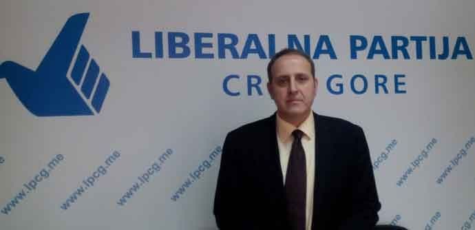 Andrija POPOVIĆ: Uvesti seksualno vaspitanje u naš obrazovni sistem Andrija POPOVIĆ: Uvesti seksualno vaspitanje u naš obrazovni sistem