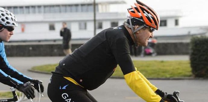 Džon Keri doživio biciklističku nesreću Džon Keri doživio biciklističku nesreću