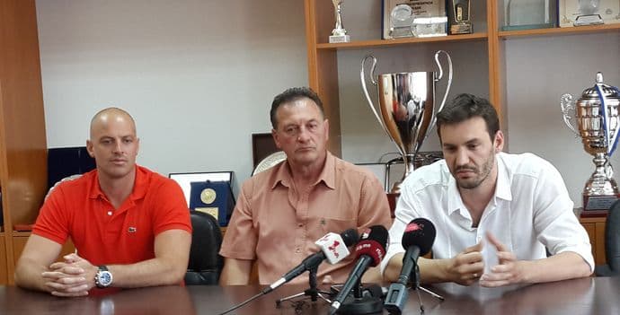 OBRADOVIĆ: Na dobrom smo putu, moramo pobijediti Srbiju! OBRADOVIĆ: Na dobrom smo putu, moramo pobijediti Srbiju!