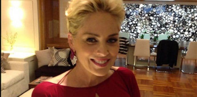 Šeron Stoun: Ja nisam seks simbol, muškarci bježe od mene Šeron Stoun: Ja nisam seks simbol, muškarci bježe od mene