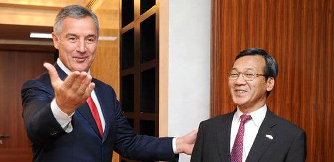 Kuroki - Đukanović: : Podstaći investitore iz Japana da konkretizuju projekte u Crnoj Gori Kuroki - Đukanović: : Podstaći investitore iz Japana da konkretizuju projekte u Crnoj Gori