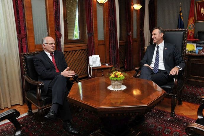 Hrvatska podržava integracije Crne Gore u EU i NATO Hrvatska podržava integracije Crne Gore u EU i NATO