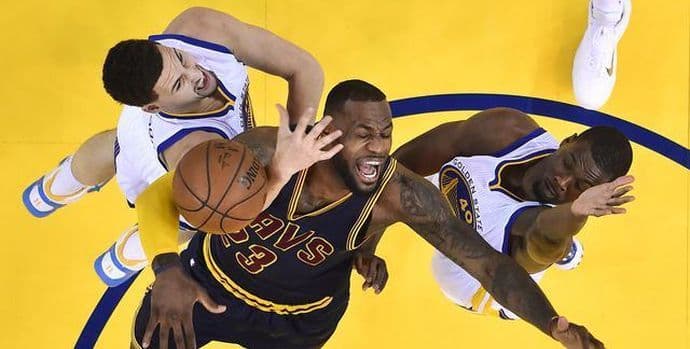 NBA: Voriorsi poveli nakon produžetka, rekord Lebrona! NBA: Voriorsi poveli nakon produžetka, rekord Lebrona!