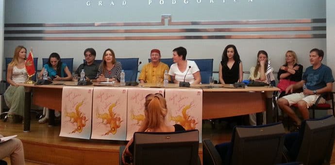 Premijera "Bajke o ribaru i ribici": Predstava satkana od glumačke strasti Premijera "Bajke o ribaru i ribici": Predstava satkana od glumačke strasti