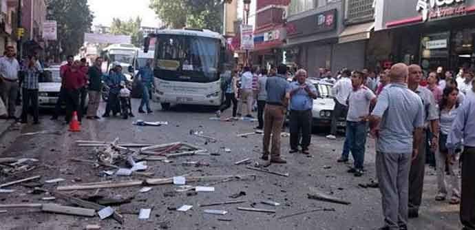 Eksplozija na skupu opozicije u Turskoj Eksplozija na skupu opozicije u Turskoj