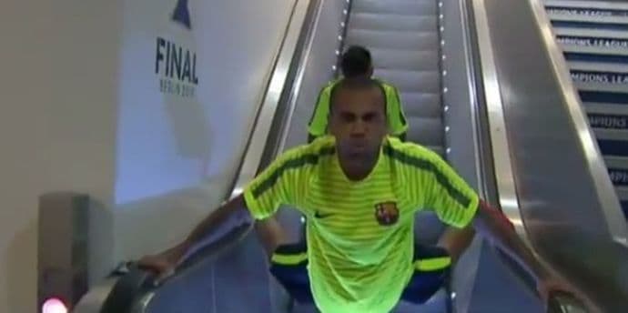 VIDEO: Nijesu pokretne stepenice baš za svakog VIDEO: Nijesu pokretne stepenice baš za svakog