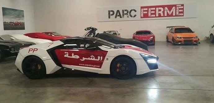 Ovako izgleda policijsko vozilo u Abu Dabiju vrijedno je 3,4 miliona dolara Ovako izgleda policijsko vozilo u Abu Dabiju vrijedno je 3,4 miliona dolara