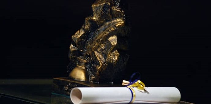 Romani Nikolaidisa i Savića u trci za regionalnu nagradu "Meša Selimović" Romani Nikolaidisa i Savića u trci za regionalnu nagradu "Meša Selimović"