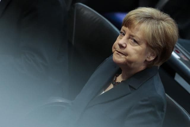 Merkel: Rusija se udaljila od G7 Merkel: Rusija se udaljila od G7