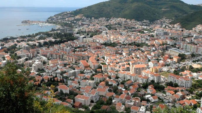 Prijave protiv 10 lica zbog sumnje da su oštetili budžet Budve za 8 miliona eura Prijave protiv 10 lica zbog sumnje da su oštetili budžet Budve za 8 miliona eura