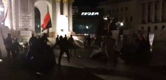 Ponovo šatori na Majdanu (VIDEO) Ponovo šatori na Majdanu (VIDEO)