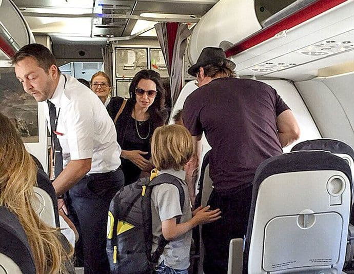 Anđelina Džoli i Bred Pit zadivili svjetsku javnost Anđelina Džoli i Bred Pit zadivili svjetsku javnost