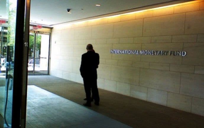 Kosovo pozajmljuje 185 miliona eura od MMF-a Kosovo pozajmljuje 185 miliona eura od MMF-a