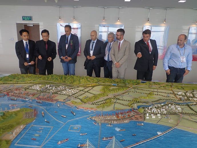 Delegacija Društva prijateljstva NR Kine i Crne Gore u posjeti Nigbou Delegacija Društva prijateljstva NR Kine i Crne Gore u posjeti Nigbou