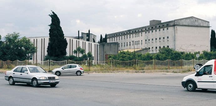 Duvanskom kombinatu isključena struja Duvanskom kombinatu isključena struja