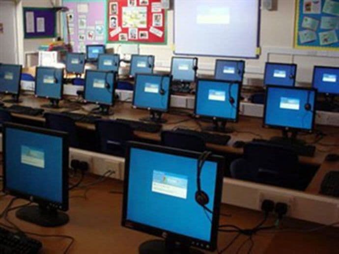 Crna Gora regionalni lider u oblasti eUprave Crna Gora regionalni lider u oblasti eUprave