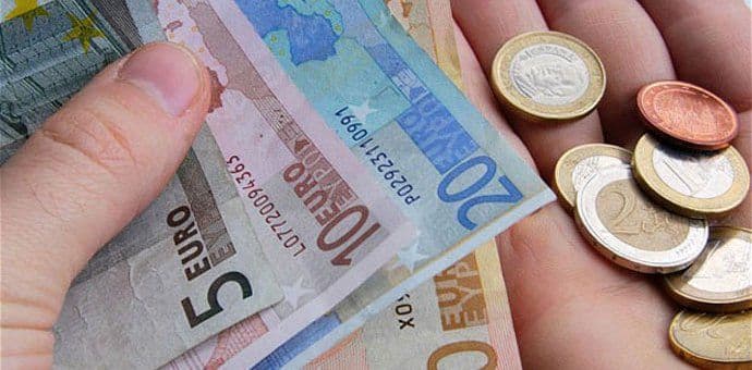 Euro pao nakon što je MMF napustio pregovore sa Grčkom Euro pao nakon što je MMF napustio pregovore sa Grčkom