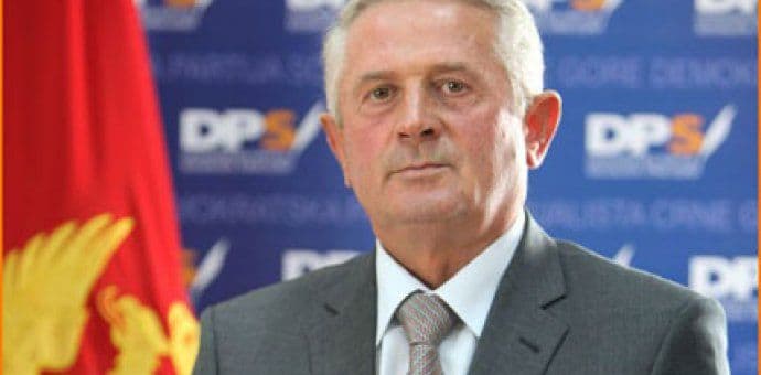 Husnija Šabović: Džavid Šabović hoće u savez sa četničkim vojvodama i snagama protiv NATO-a Husnija Šabović: Džavid Šabović hoće u savez sa četničkim vojvodama i snagama protiv NATO-a