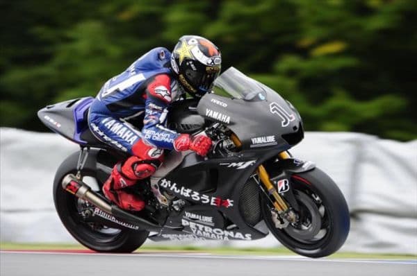 Sjutra prezentacija obuke  bezbjedne vožnje namijenjene vozačima motocikala Sjutra prezentacija obuke  bezbjedne vožnje namijenjene vozačima motocikala