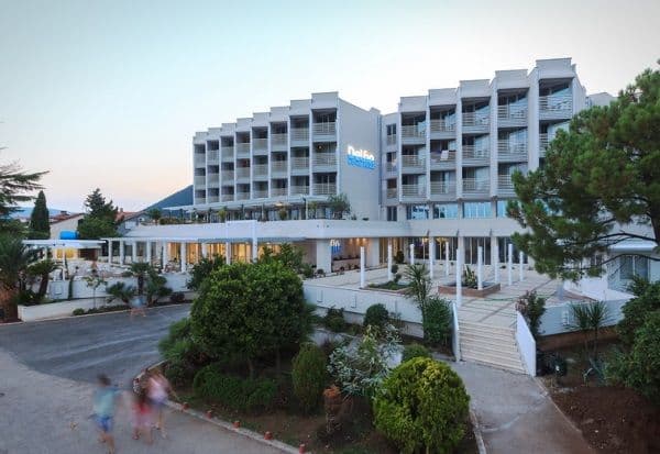 „Carine“ dobile dozvolu za dio „Delfina“, s jeseni grade novi hotel „Park“ „Carine“ dobile dozvolu za dio „Delfina“, s jeseni grade novi hotel „Park“