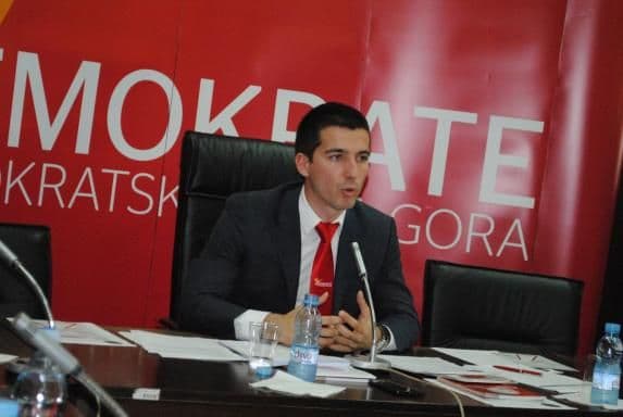 Bečić na konferenciji u Beogradu, sastaće se sa Dačićem i Mihailović Bečić na konferenciji u Beogradu, sastaće se sa Dačićem i Mihailović