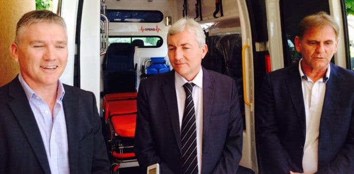 Tivat: Luštica Bay donirala vozilo hitne pomoći Tivat: Luštica Bay donirala vozilo hitne pomoći