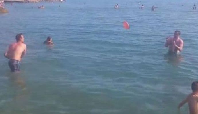 VIDEO: Kad Bosanci igraju frizbi  VIDEO: Kad Bosanci igraju frizbi