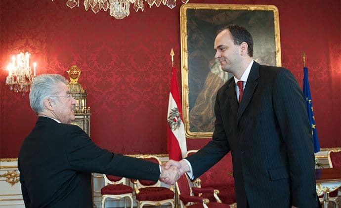 Milić predao akreditivna pisma predsjedniku Austrije  Milić predao akreditivna pisma predsjedniku Austrije