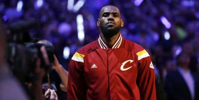Lebron Džejms - Naklon za kralja! Lebron Džejms - Naklon za kralja!