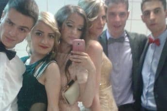Pobjedin nagradni konkurs – Pošalji svoj maturski selfi Pobjedin nagradni konkurs – Pošalji svoj maturski selfi