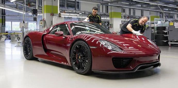 Porsche okončao proizvodnju svog najskupljeg modela Porsche okončao proizvodnju svog najskupljeg modela