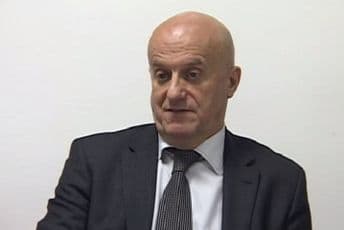 Davidović nezadovoljan savezom ,,Da svako ima“ Davidović nezadovoljan savezom ,,Da svako ima“