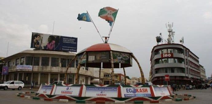 U Burundiji povrijeđeno 11 policajaca U Burundiji povrijeđeno 11 policajaca