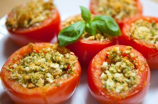 Italijanski punjeni paradajz Italijanski punjeni paradajz