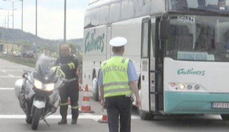Bezbjednost ugrožena: Zbog umora policija dnevno isključi po 10 vozača Bezbjednost ugrožena: Zbog umora policija dnevno isključi po 10 vozača