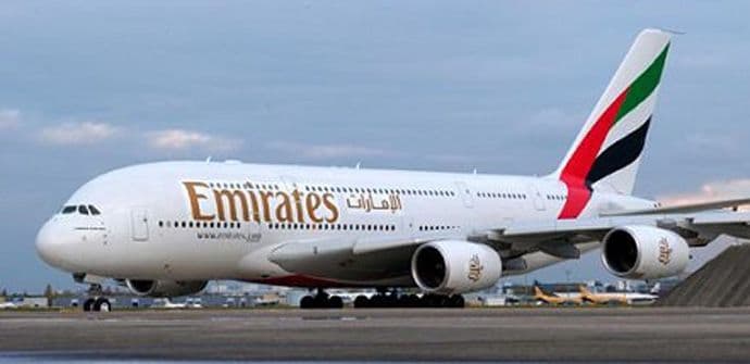 Prinudno sletio avion Emirata sa 500 ljudi Prinudno sletio avion Emirata sa 500 ljudi